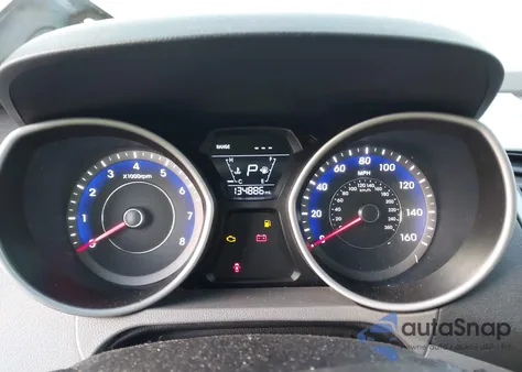 2016 Hyundai Elantra Se z USA, uszkodzony, nr VIN KMHDH4AE8GU488009